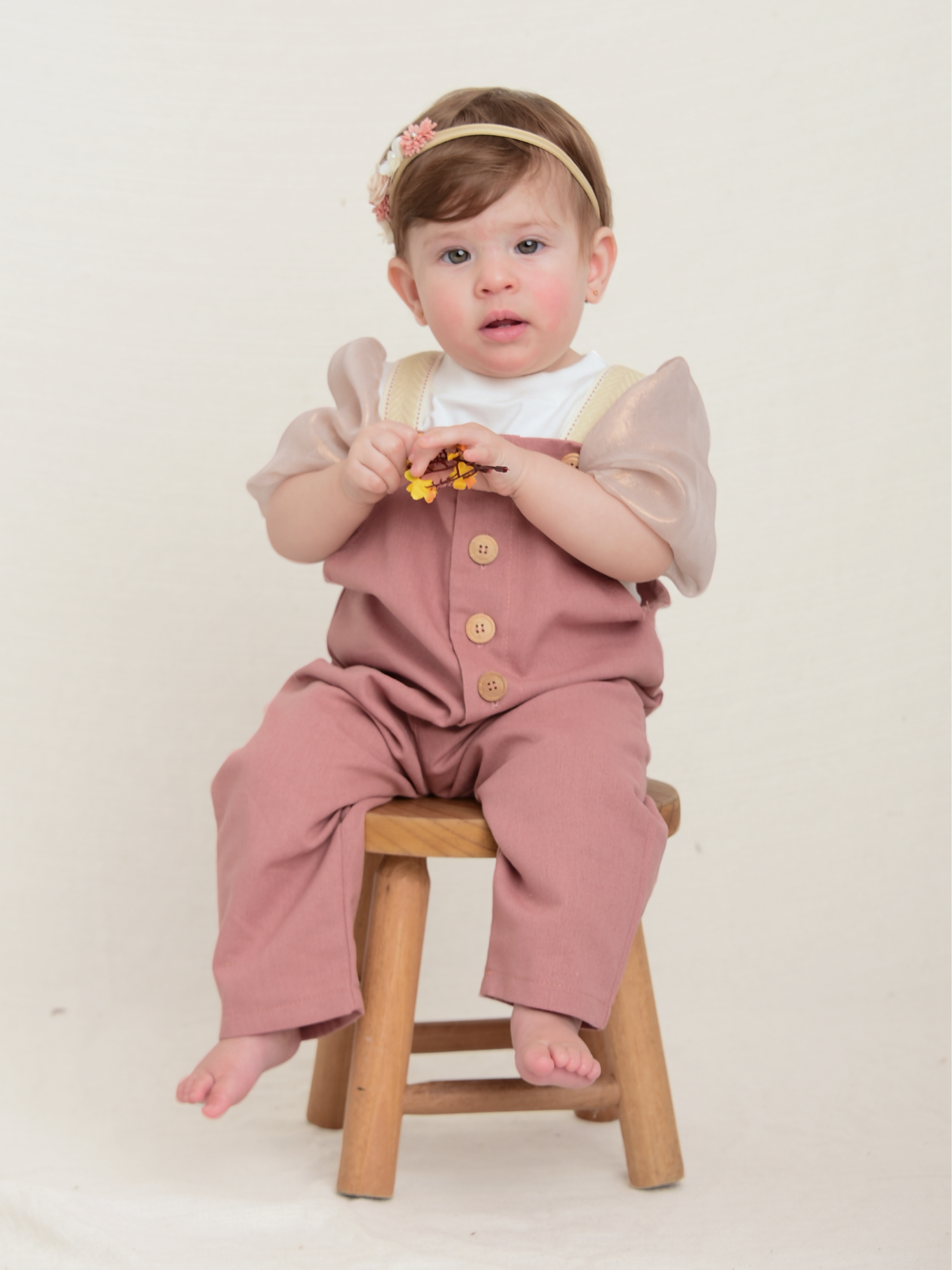 Jardineira Infantil Linho Cacau - Loja Minicute