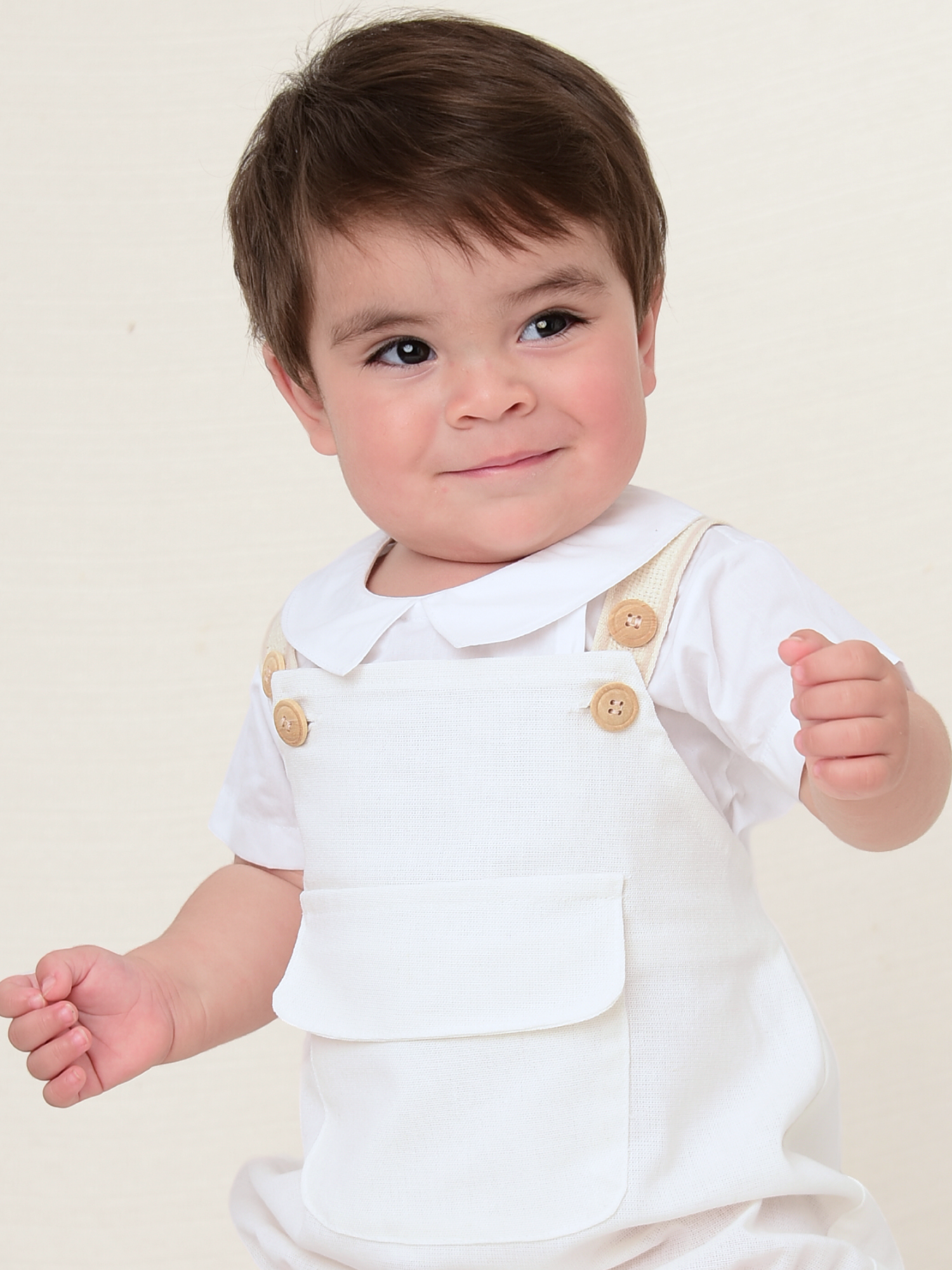Jardineira infantil em linho Off White - Loja Minicute
