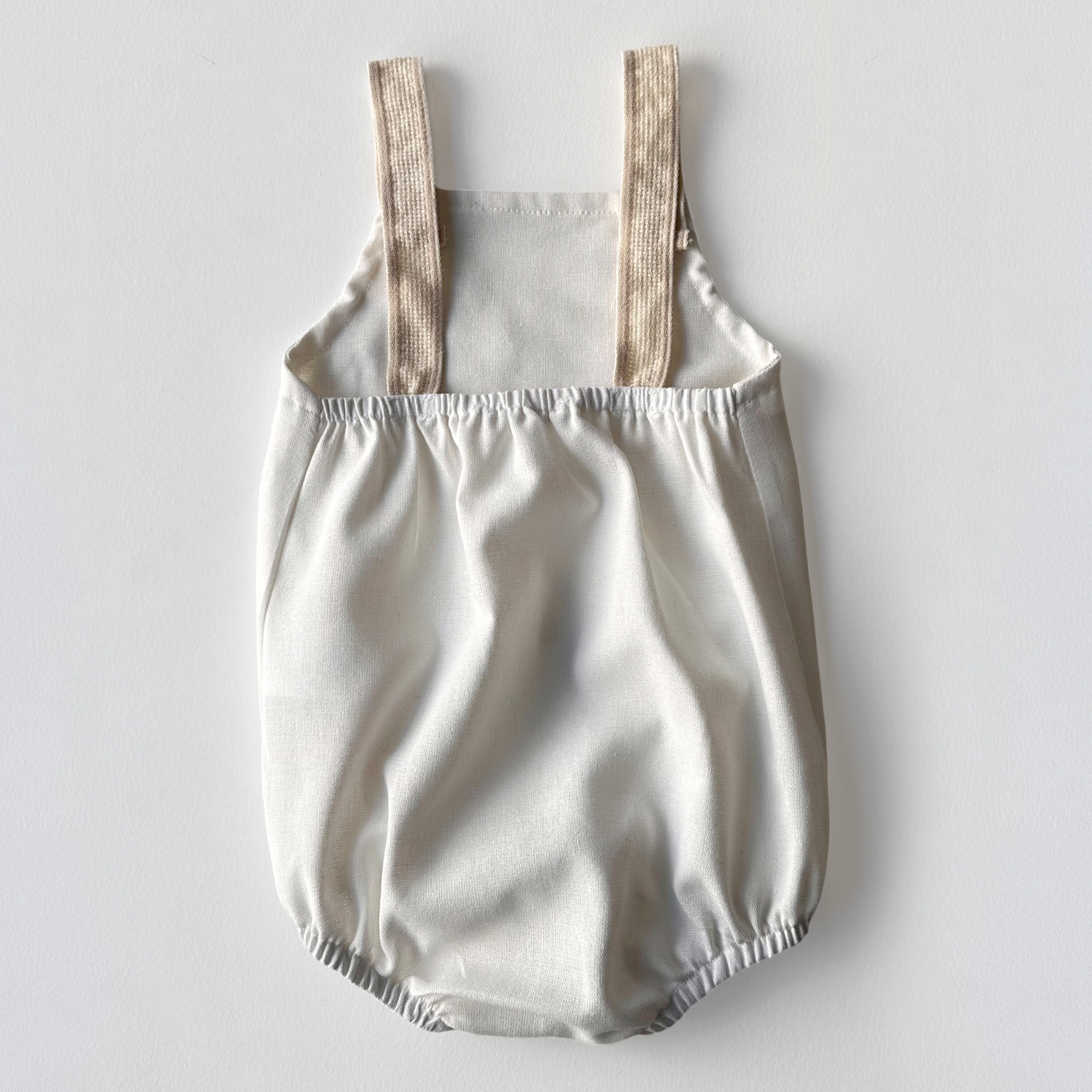 Jardineira Infantil Bolso Off White