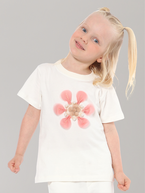 Camiseta Infantil com Bordado Flor